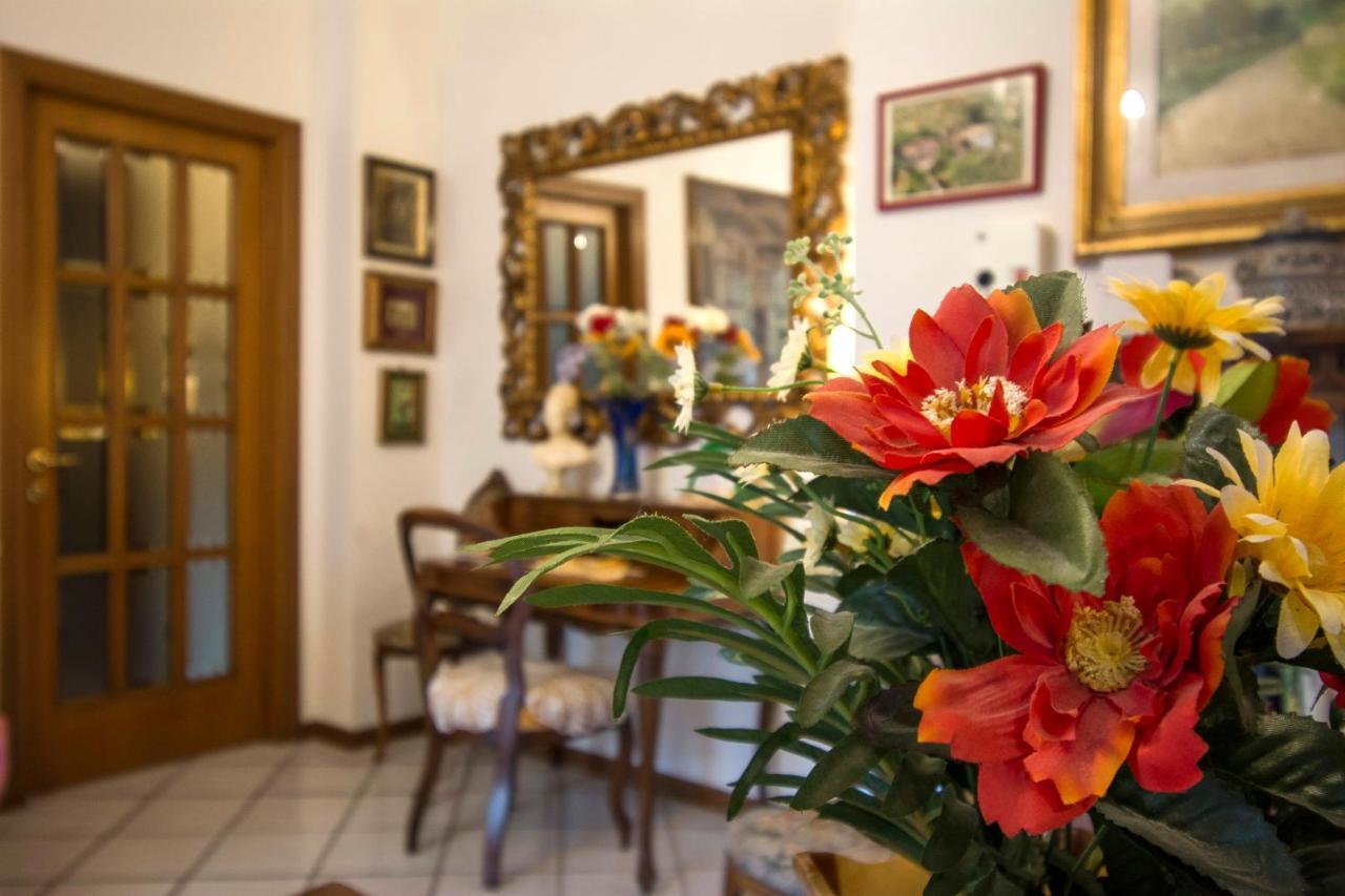 Isabella Suite Florenz Exterior foto